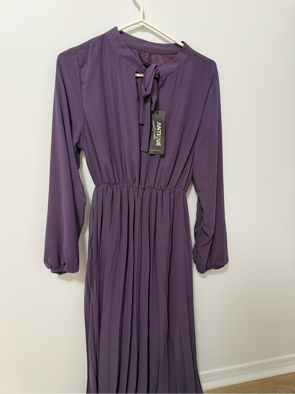 Antique Lavender-Purple Long Sleeve Pleated Dress
